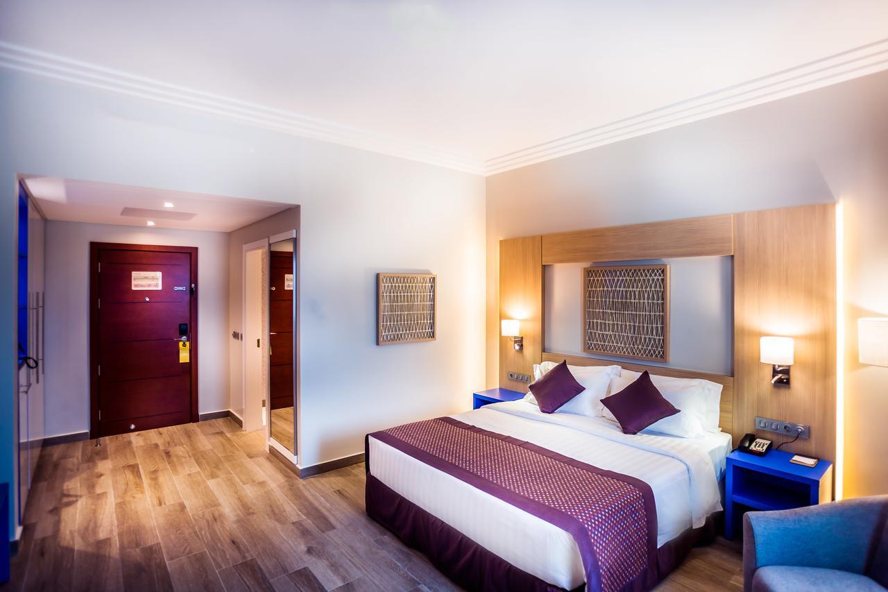 Hotel Golden Tulip Le Diplomate Kotonu Zewnętrze zdjęcie