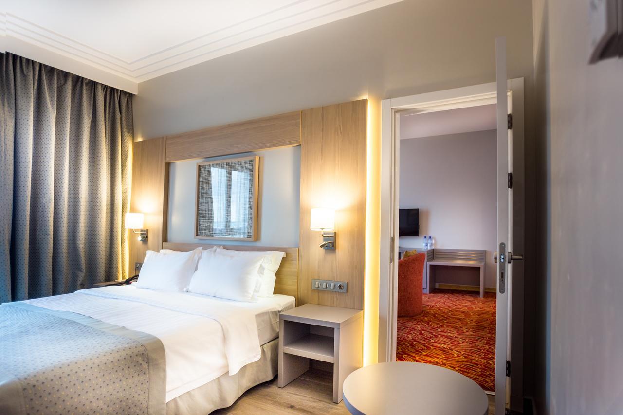 Hotel Golden Tulip Le Diplomate Kotonu Zewnętrze zdjęcie